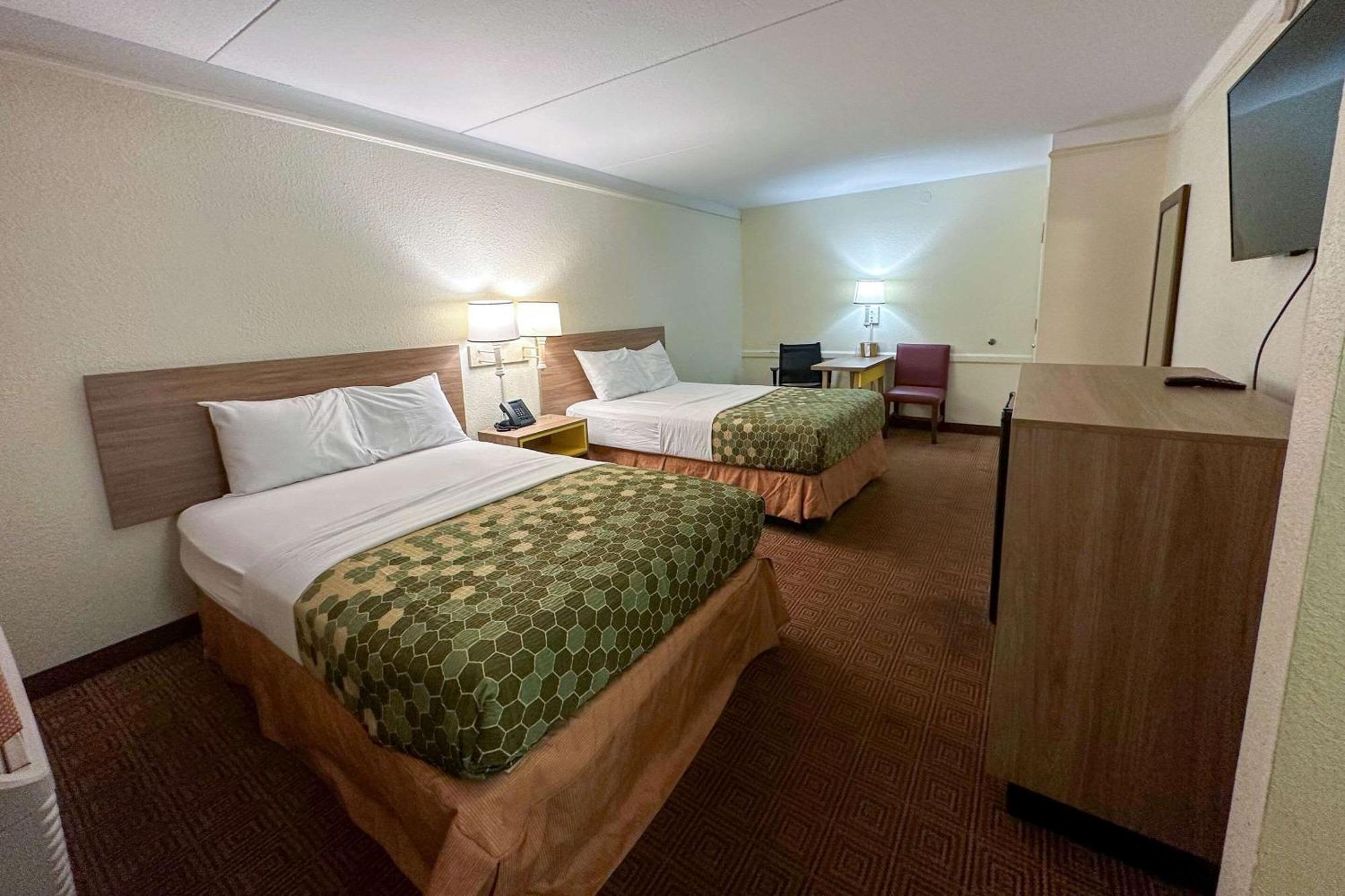 Days Inn By Wyndham Augusta Washington Rd Exteriör bild